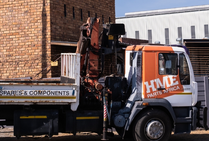Spares & Components for Earthmoving, Mining and Construction Equipment 9 Spares & Components for Earthmoving, Mining and Construction Equipment 9
