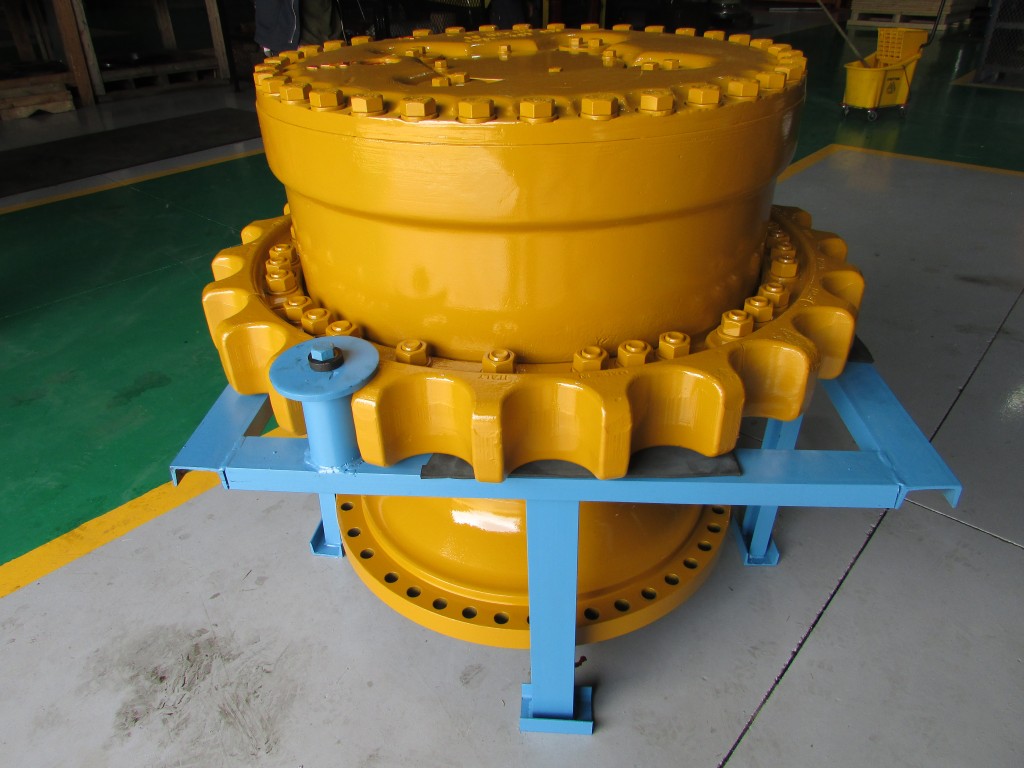 CAT D11T Final drive