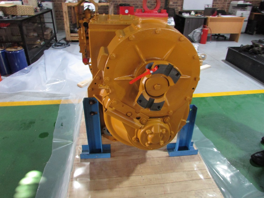 CAT 777D Transmission